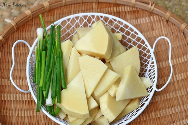 Những thực phẩm làm nhàu nát lá gan của bạn