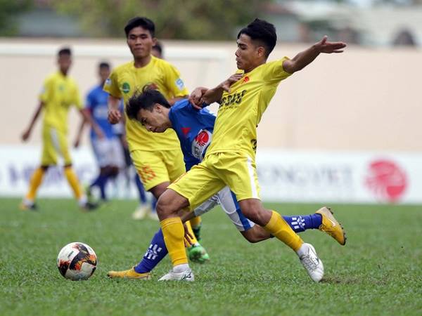 Bóng đá Việt Nam sáng 3/12: Xác định hai cặp đấu bán kết SV-League