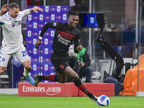 Chuyển nhượng bóng đá quốc tế 21/3: Liverpool theo đuổi Rafael Leao